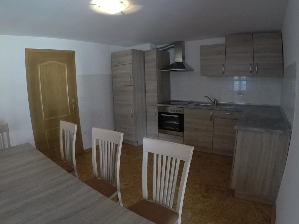 בובק Lesjakova Domacija מראה חיצוני תמונה